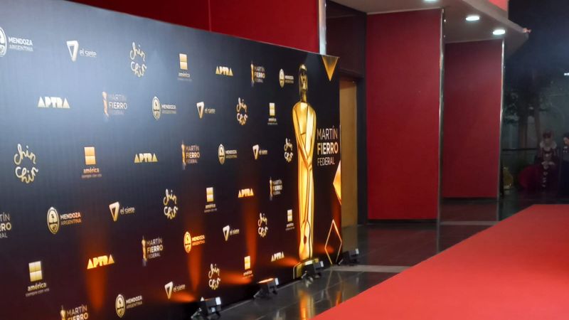 Martín Fierro Federal: lo que no se vio de la fiesta en el Bustelo